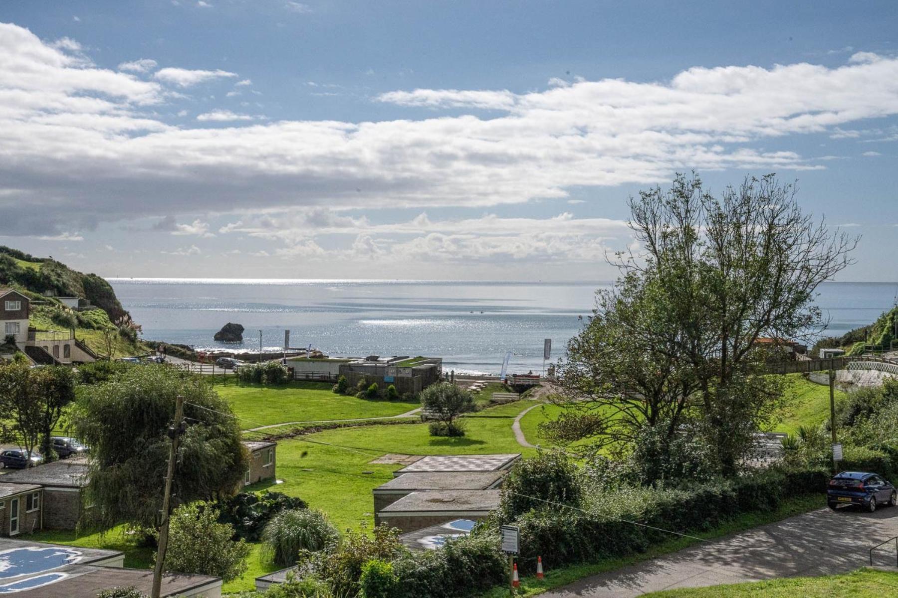 Pet Friendly Sea View Villa Millendreath לו חדר תמונה